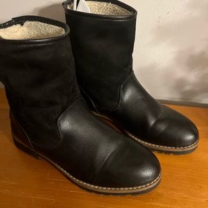 Nautica Women’s Black Winter Boots Size 7 Pull on Fleece Lined Preowned